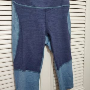 Outdoor Voices Capri Leggings